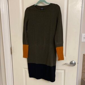 Nicole Miller Olive Long Sleeve Dress
